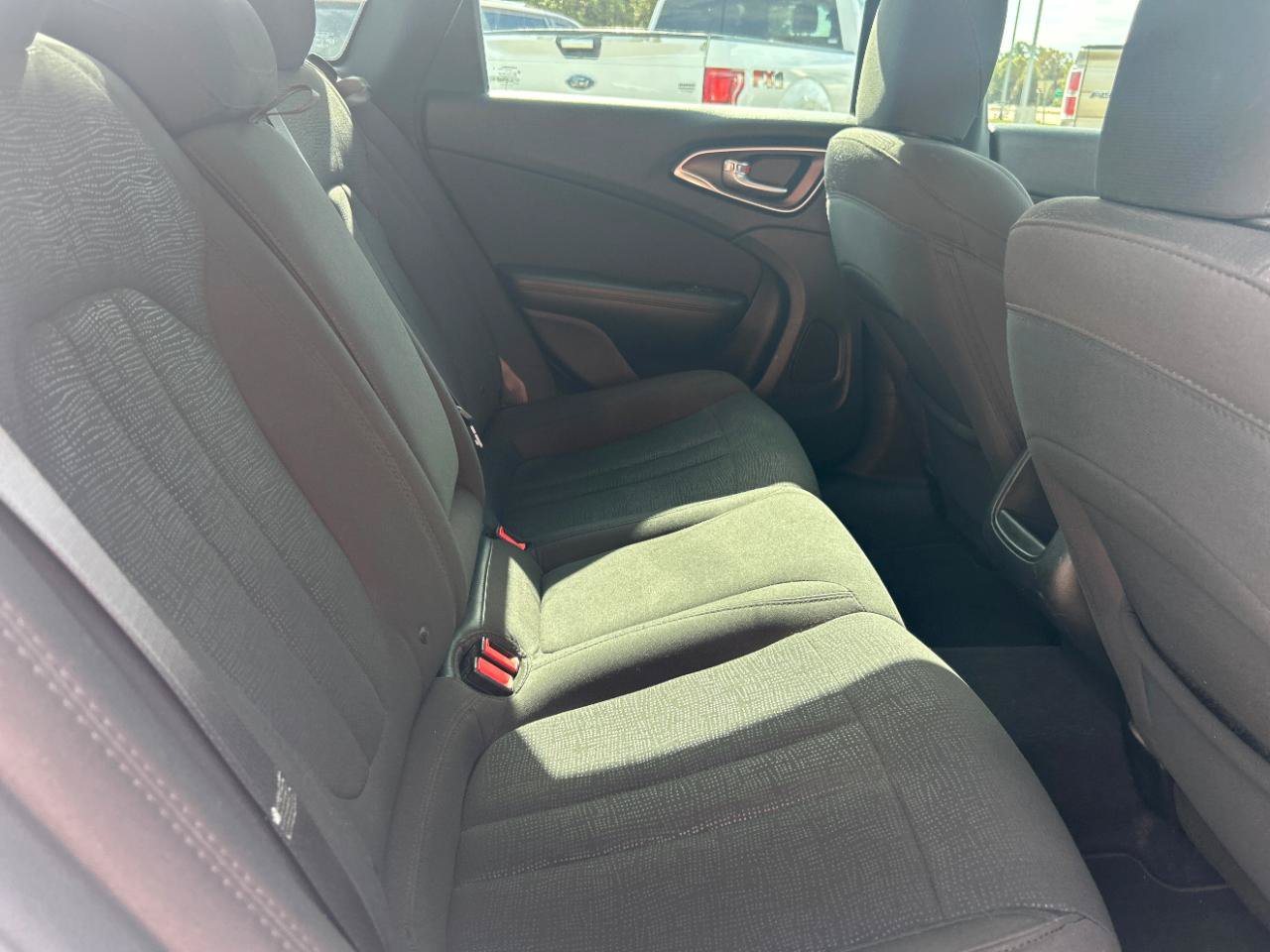 Used 2016 Chrysler 200 Limited w/ Convenience Group FWD image 22