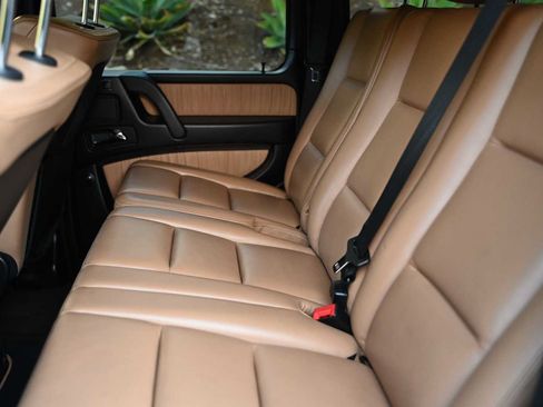 Used 2017 Mercedes-Benz G 63 AMG 4MATIC image 18