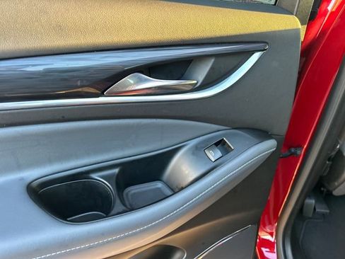 Used 2024 Buick Enclave Premium image 42