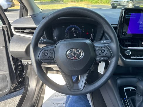 New 2026 Toyota Corolla LE FWD image 16