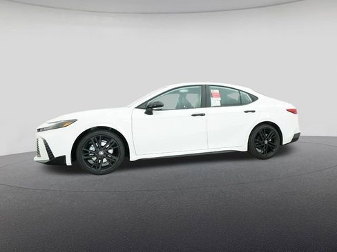 New 2026 Toyota Camry Hybrid image 18