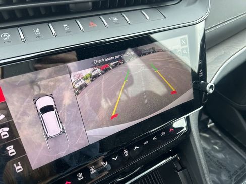 New 2026 Jeep Grand Cherokee L Limited AWD/4WD image 21
