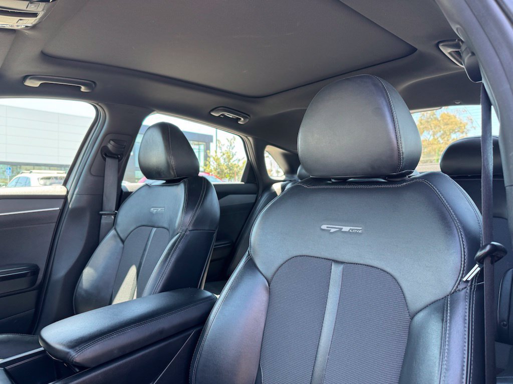 Used 2021 Kia K5 GT-Line w/ GT-Line FWD Premium Package image 17
