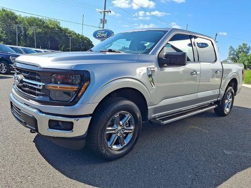 Certified 2025 Ford F150 XLT w/ Equipment Group 301A Standard AWD/4WD image 3