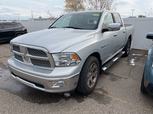 Used 2010 Dodge Ram 1500 Truck Laramie image 1