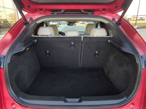 Used 2023 MAZDA CX-30 AWD 2.5 S w/ Premium Package image 34