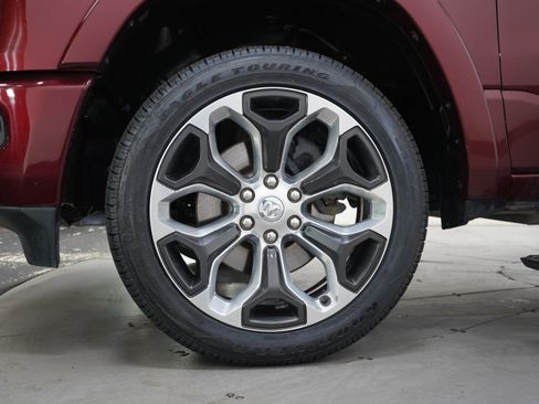 Used 2022 RAM 1500 Limited AWD/4WD image 28