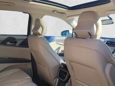 Used 2017 Lincoln MKX Reserve w/ Cargo Utility Package image 18