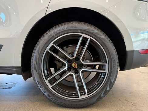 Used 2020 Porsche Macan S AWD/4WD image 14
