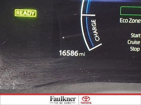 Certified 2025 Toyota Camry SE image 19