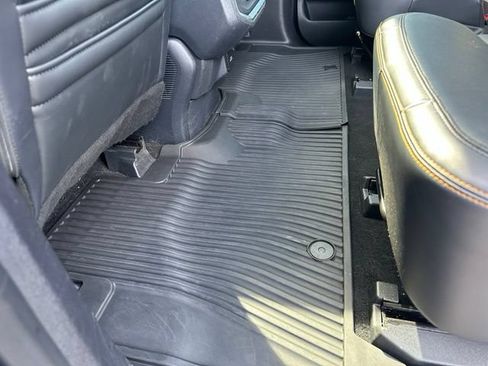 Used 2025 Ford Expedition Tremor AWD/4WD image 27
