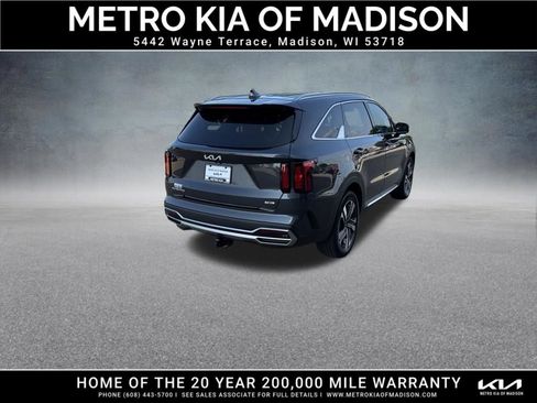 Used 2023 Kia Sorento EX AWD/4WD image 6
