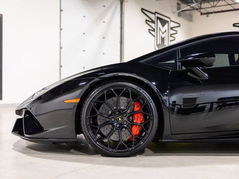 Used 2018 Lamborghini Huracan Performante image 21