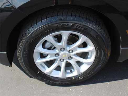 Used 2021 Chevrolet Equinox LT image 35