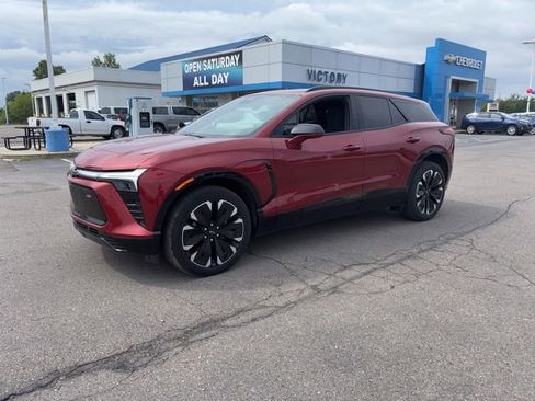 Used 2024 Chevrolet Blazer EV RS AWD/4WD image 2
