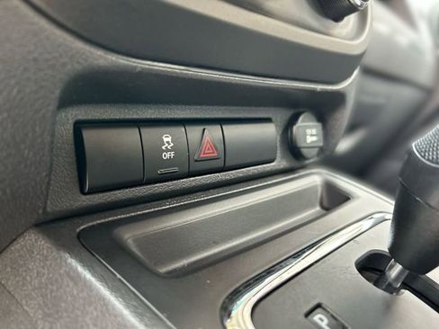 Used 2017 Jeep Patriot Sport w/ Power Value Group AWD/4WD image 17
