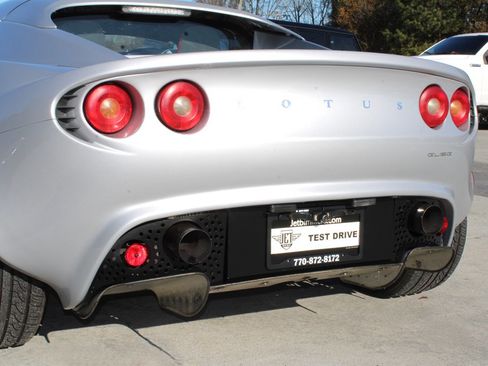 Used 2005 Lotus Elise image 10