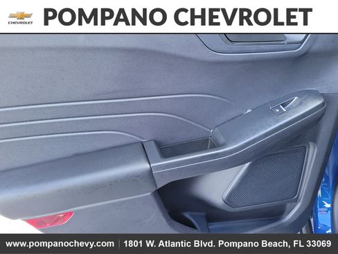 Used 2022 Ford Escape SE w/ SE Sport Appearance Package image 13