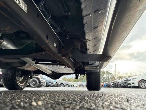 Used 2016 GMC Sierra 1500 Denali w/ Enhanced Driver Alert Package image 8