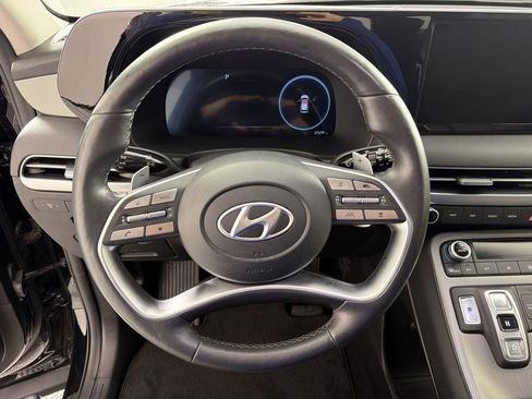 Used 2024 Hyundai Palisade SEL w/ Premium Package FWD image 17