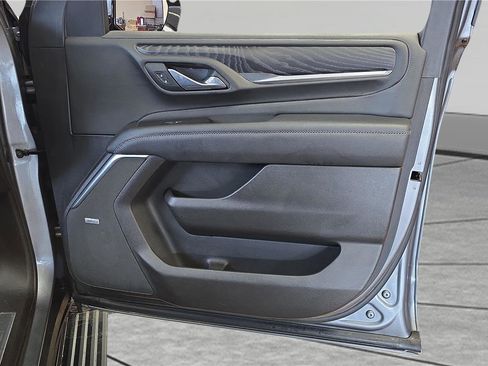 Used 2021 GMC Yukon Denali w/ Denali Ultimate Package image 31