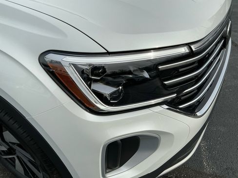 New 2026 Volkswagen Atlas SEL image 23