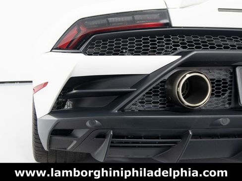 Used 2023 Lamborghini Huracan EVO image 53