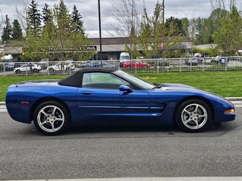 Used 2002 Chevrolet Corvette Convertible w/ Preferred Equipment Group2 image 6