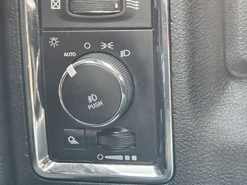 Used 2018 RAM 3500 Laramie AWD/4WD image 35