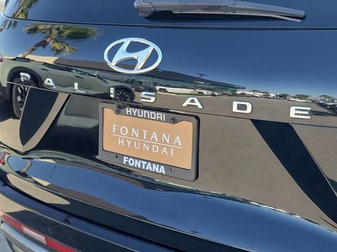 Used 2023 Hyundai Palisade Limited FWD image 27