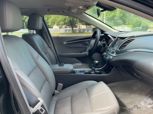 Used 2018 Chevrolet Impala LS FWD image 27