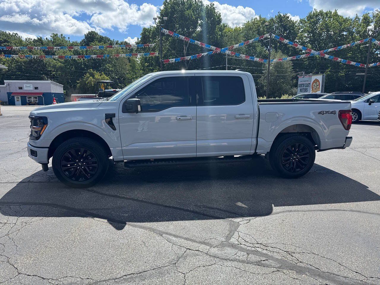 Used 2024 Ford F150 XLT w/ Equipment Group 302A MID AWD/4WD image 7