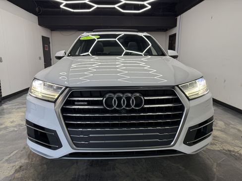 Used 2017 Audi Q7 3.0T Premium Plus w/ Premium Plus Package image 7