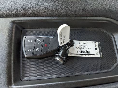 Used 2024 Chevrolet Silverado 1500 LT w/ Safety Package image 41