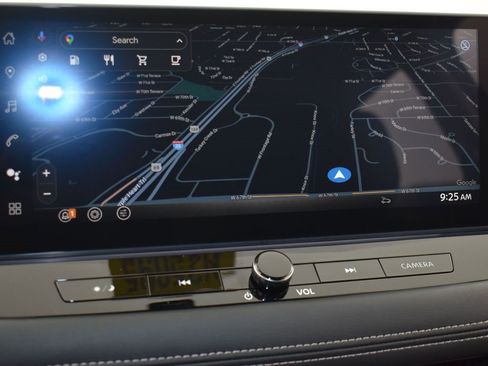 Used 2025 Nissan Rogue Platinum w/ Tech Package image 8