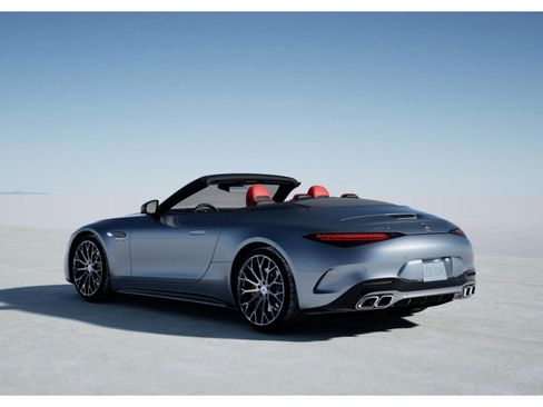New 2025 Mercedes-Benz SL 63 AMG 4MATIC image 30