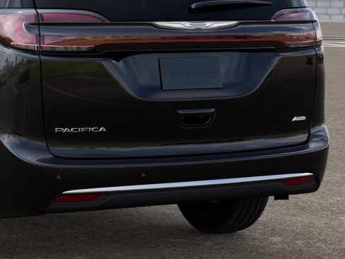 New 2026 Chrysler Pacifica Select image 13