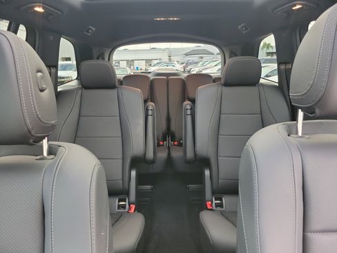 Certified 2025 Mercedes-Benz GLS 450 4MATIC image 16