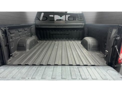 Used 2020 GMC Sierra 1500 Denali w/ Technology Package AWD/4WD image 18