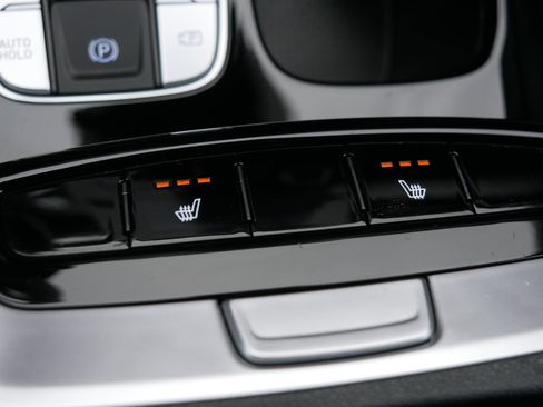 Certified 2023 Hyundai Tucson SEL w/ Winter Package image 28