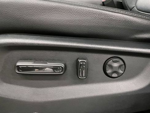 Used 2025 Honda Odyssey EX-L image 39