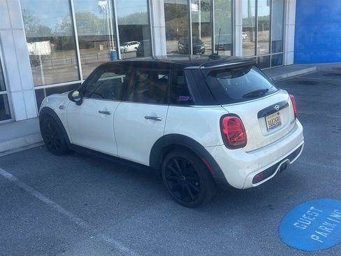 Used 2019 MINI Cooper S FWD image 4