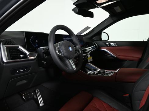 New 2026 BMW X6 xDrive40i w/ Climate Comfort Package image 15