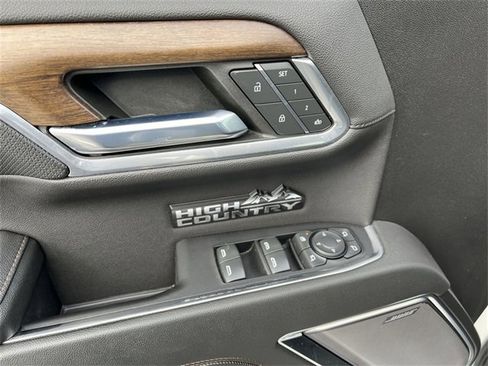 Certified 2022 Chevrolet Silverado 1500 High Country image 15