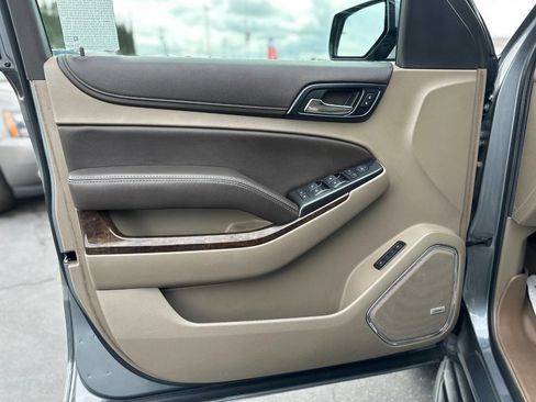 Used 2019 Chevrolet Tahoe LT RWD image 8
