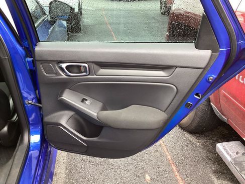 Used 2022 Honda Civic Sport image 6