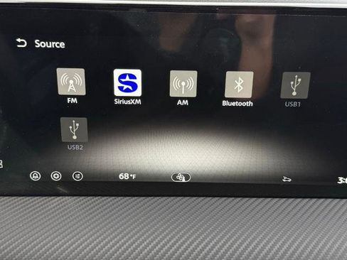 New 2026 Nissan Kicks SR image 28