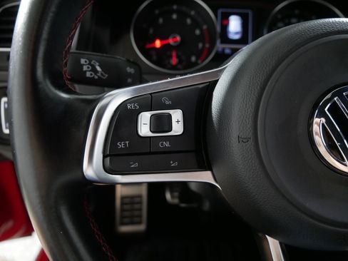 Used 2015 Volkswagen GTI S FWD image 27