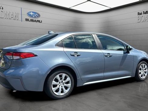 Used 2023 Toyota Corolla LE FWD image 4