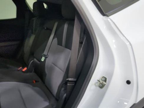 Used 2025 Chevrolet Blazer LT FWD image 20
